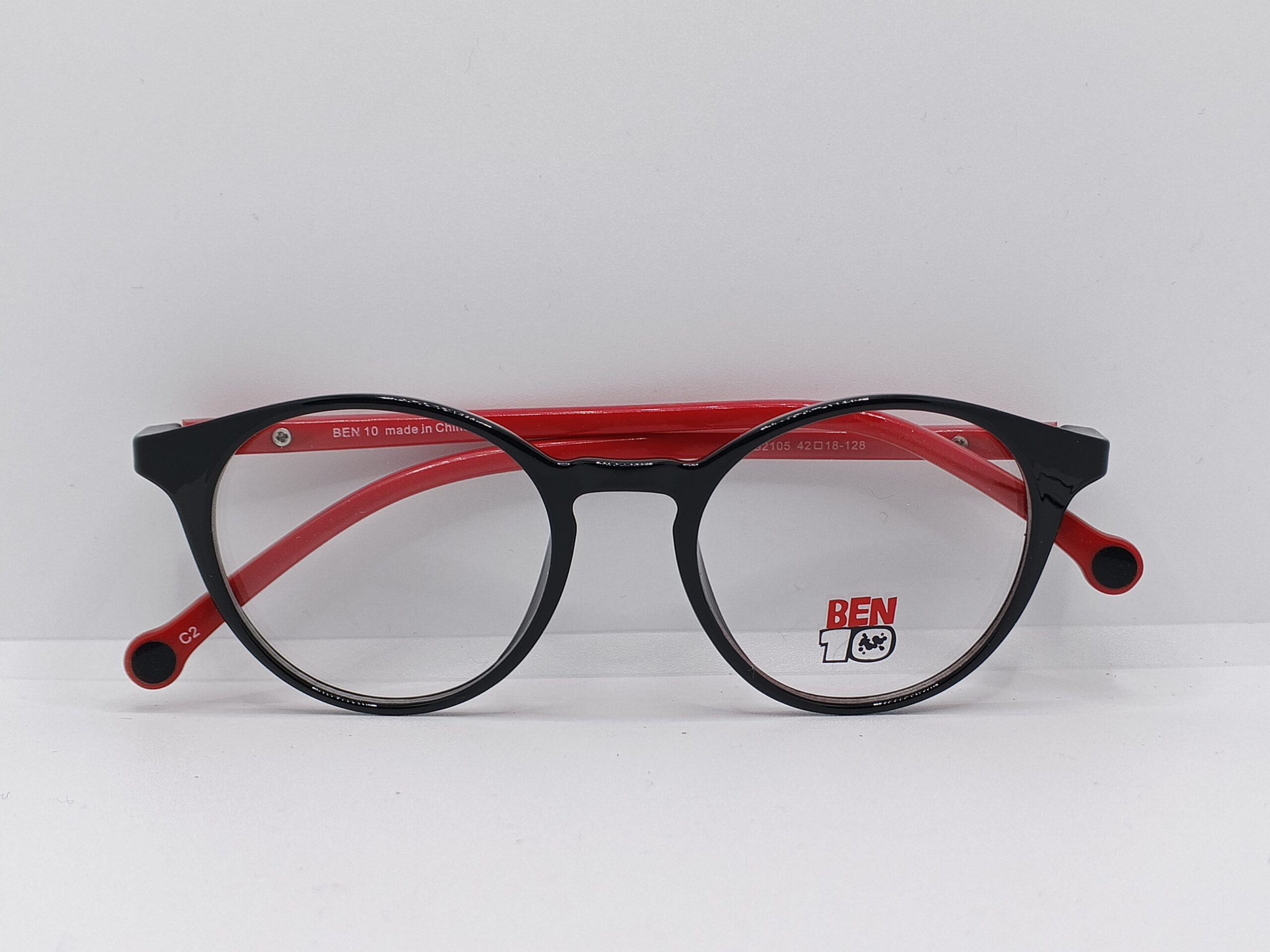 BEN 10 BB2105 Black & Red Oval